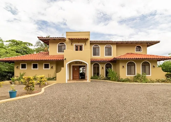 Rancho Rachmare In Playa Coyote, A Home! Nandayure
