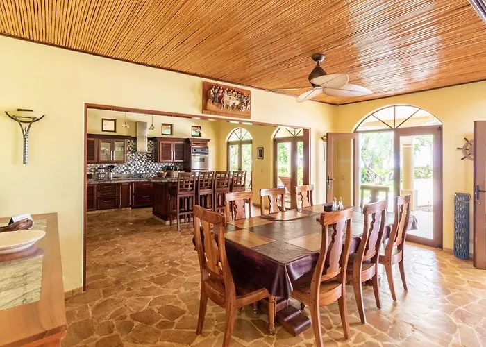 Rancho Rachmare In Playa Coyote, A Home! *